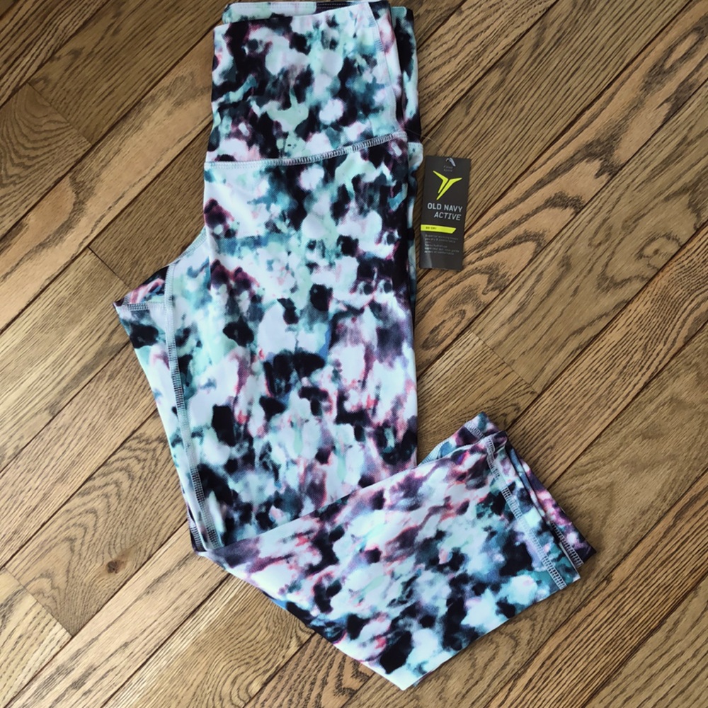 Old Navy High Rise Crop